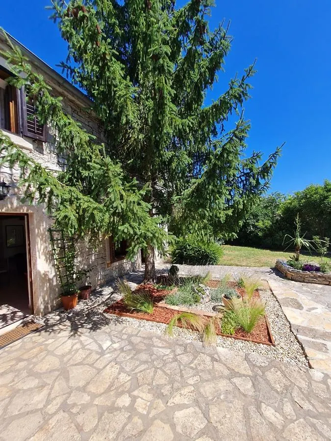 Stonehouse Ana With Jacuzzi Rovinj-Krmed Villa
