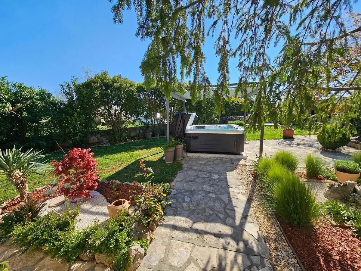 Stonehouse Ana With Jacuzzi Rovinj-Krmed Villa 0*, Krmed Croatia